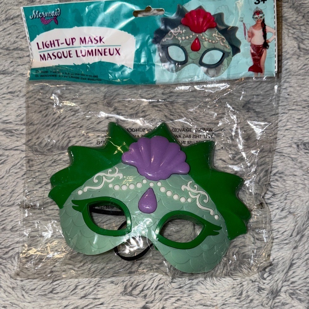 Mermaid Light-Up Mask Green Seafoam Purple Shell Costume Accessory Kids 3+ NEW